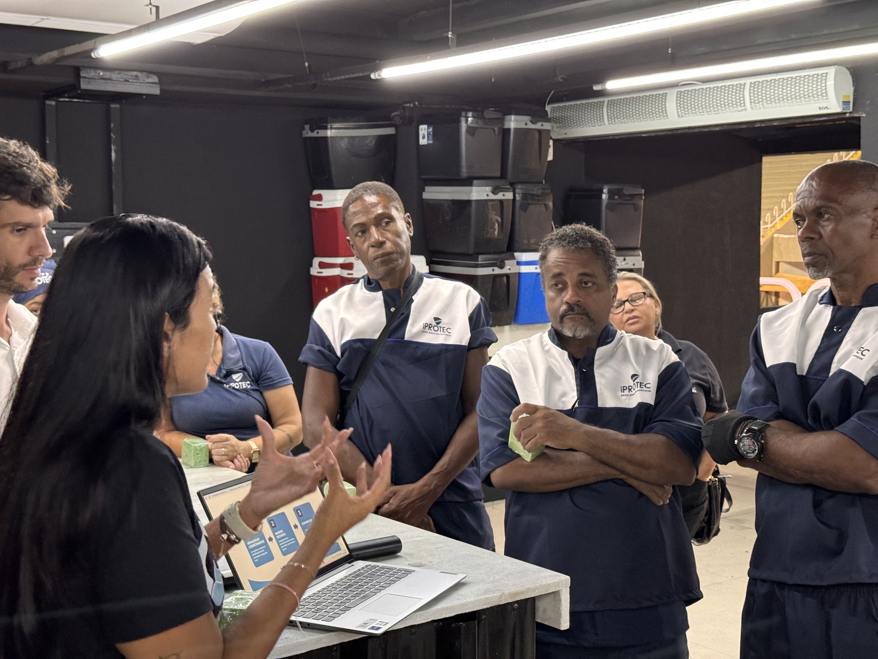 Registro da operação ambiental do Projeto Omìayê no Carnaval 2026 (IMG 0306)