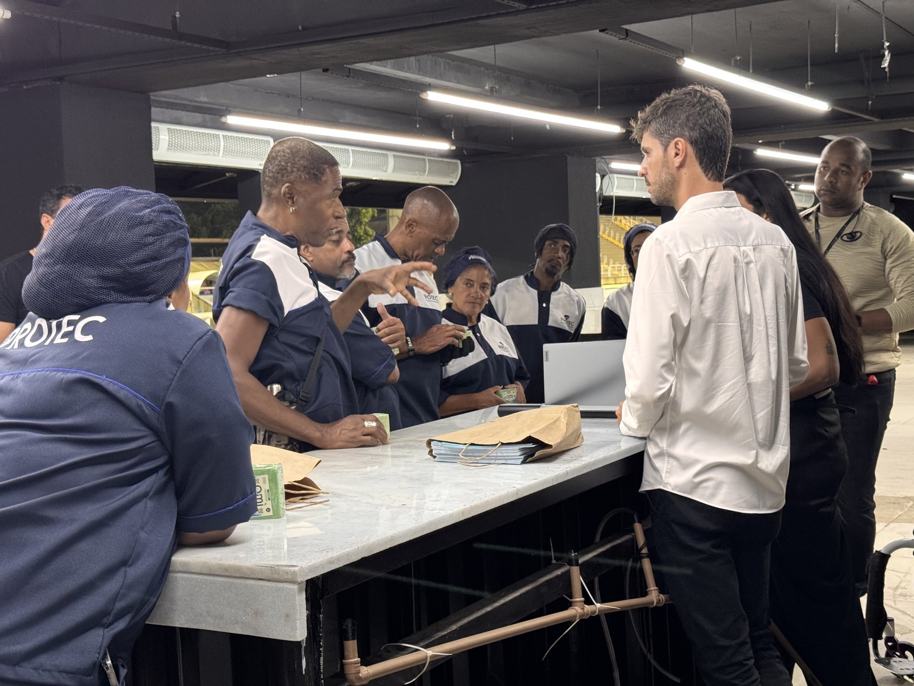 Registro da operação ambiental do Projeto Omìayê no Carnaval 2026 (IMG 0311)